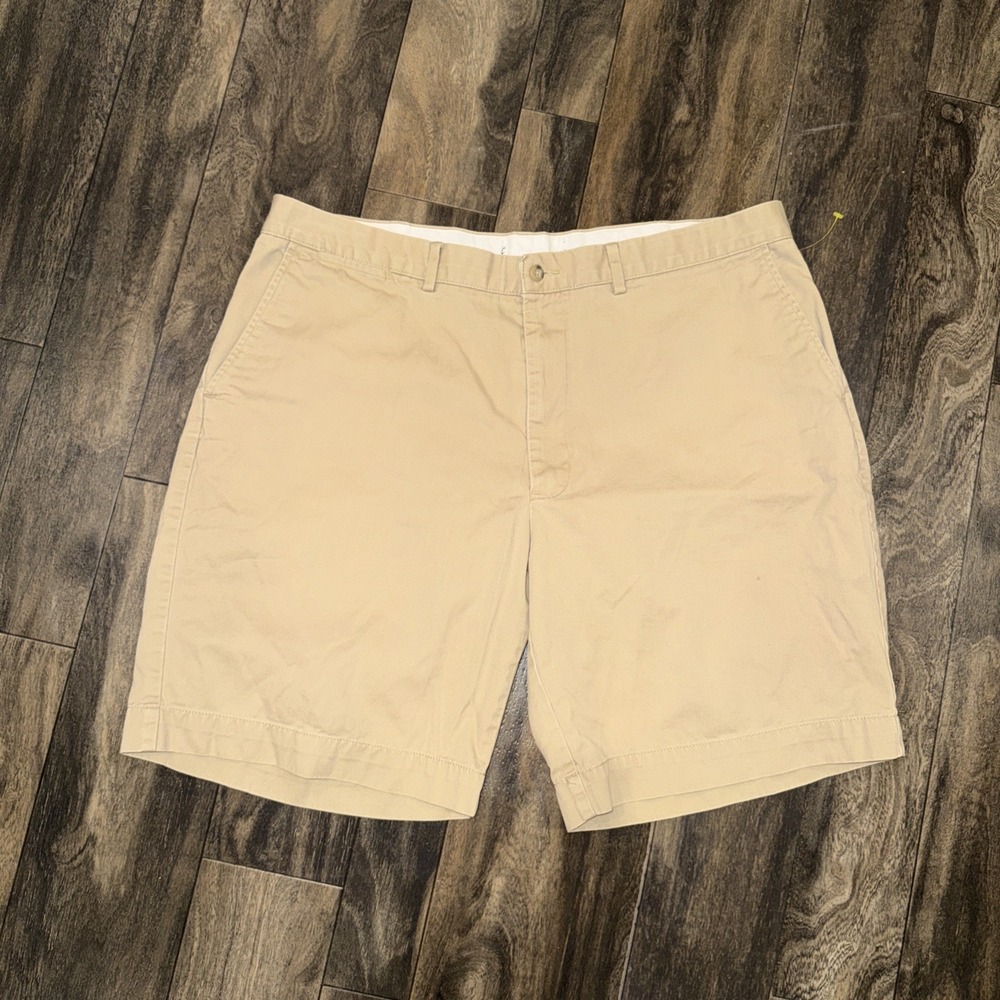 Polo Ralph Lauren Classic Chino Shorts Beige Classic Fit Men's Size 40 Inseam 9"